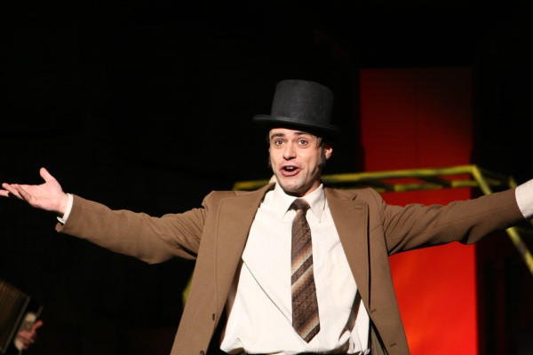 Der 1. Herr in "Paul und Paula"